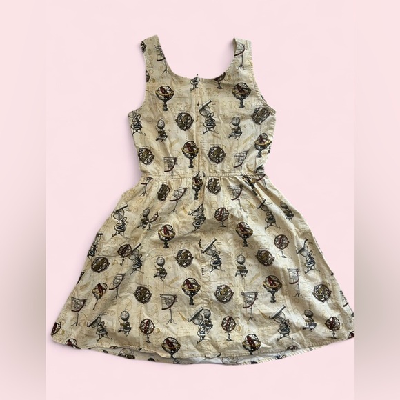 Retrolicious Astronomy Print Dress Small A-Line Pockets - Picture 6 of 6